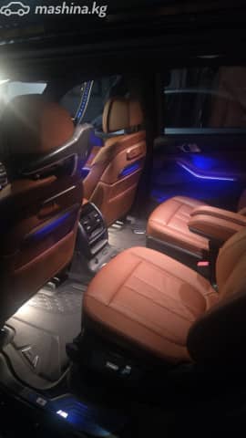BMW X7 I (G07) Рестайлинг 40i 3.0 AT 4WD