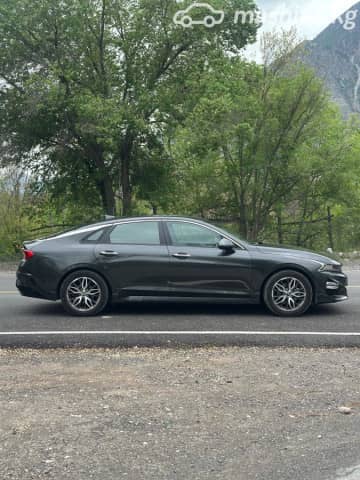 Kia K5 III LPi 2.0 AT