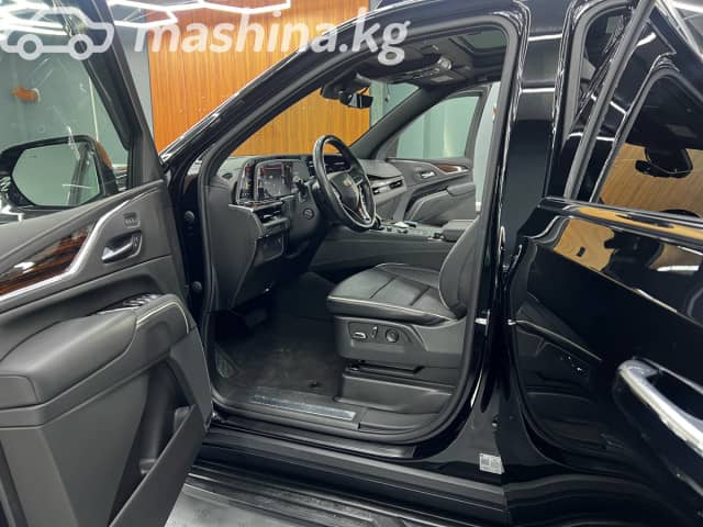 Cadillac Escalade V ESV 6.2 AT 4WD