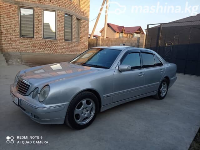 Mercedes-Benz E-Класс II (W210, S210) Рестайлинг 240 2.6 MT