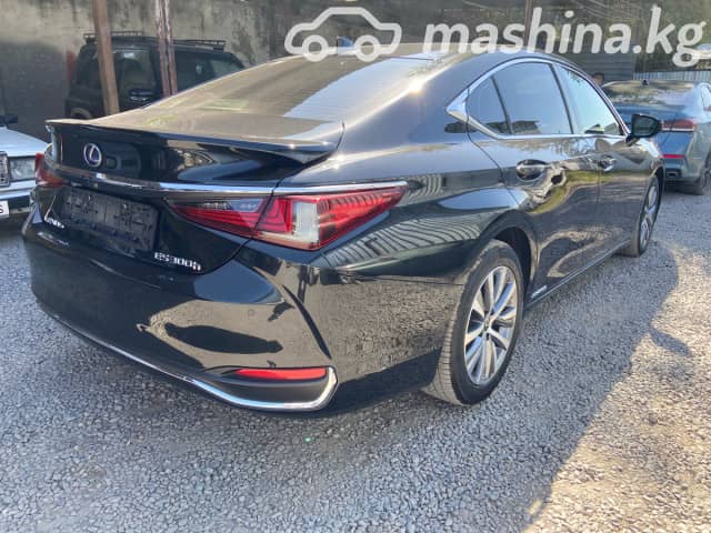 Lexus ES VII 300h 2.5hyb CVT