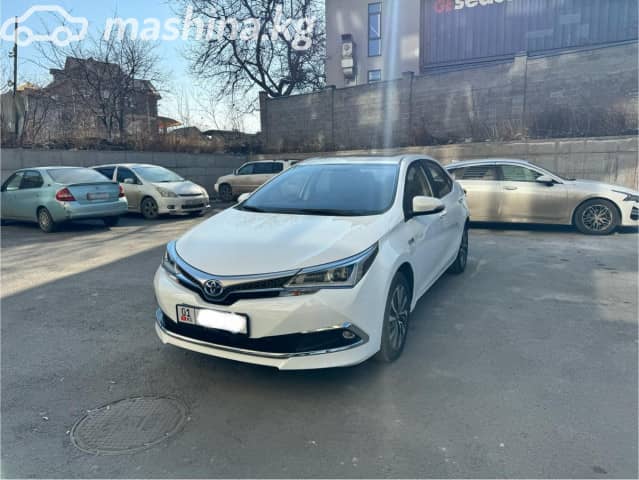 Toyota Corolla XI (E160, E170, E180) Рестайлинг 1 1.8hyb CVT