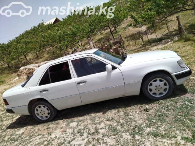 Mercedes-Benz W124 200 2.0d MT