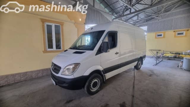 Mercedes-Benz Фургон (4х2)