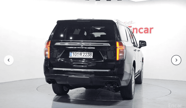 Chevrolet Tahoe V 6.2 AT 4WD