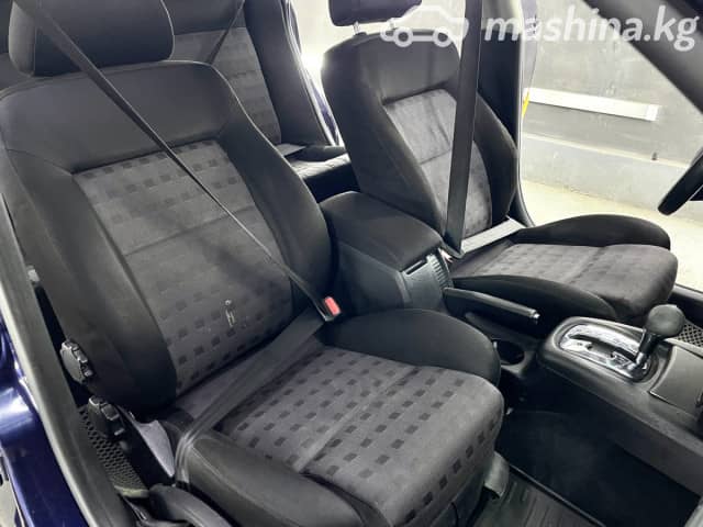 Volkswagen Passat B5 Рестайлинг 1.8 AT
