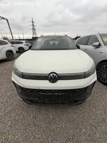 Volkswagen Tiguan III (China Market) 2.0 AMT 4WD