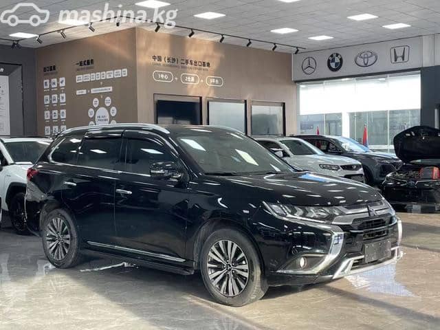 Mitsubishi Outlander IV 2.5 CVT 4WD