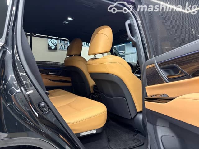 Lexus LX IV 700h 3.5hyb AT 4WD