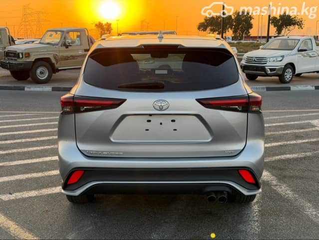 Toyota Highlander IV (U70) 2.4 AT