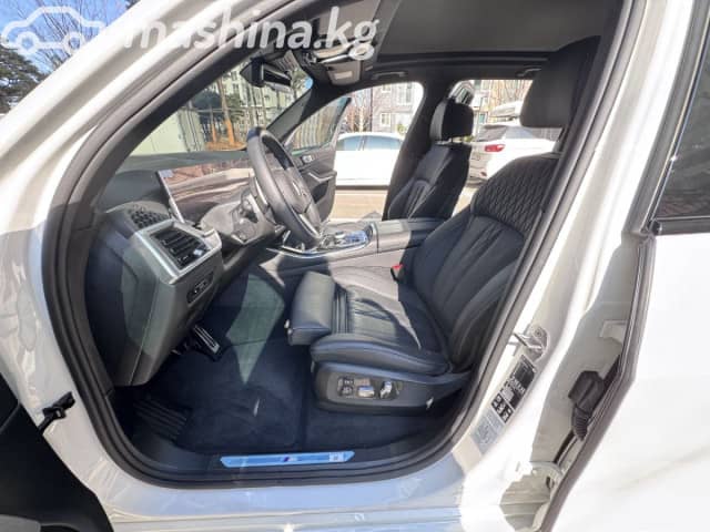 BMW X5 IV (G05/G18) Рестайлинг 40i 3.0 AT 4WD