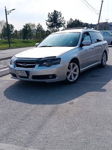 Subaru Legacy IV 3.0 AT 4WD