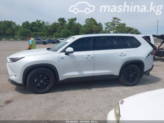 Toyota Grand Highlander 2.4 AT 4WD