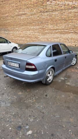 Opel Vectra B 1.8 AT