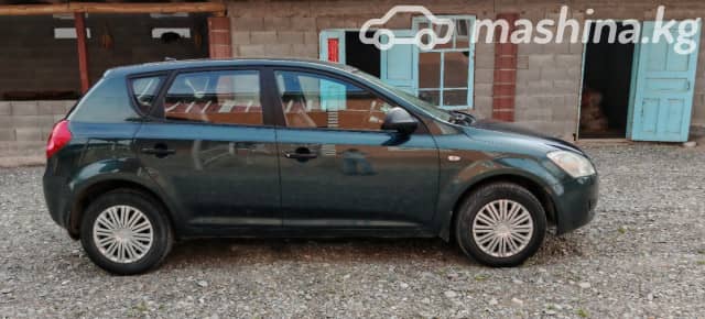 Kia Ceed I 1.4 MT
