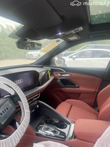 Audi Q5 III 40 TFSI 2.0 AMT 4WD