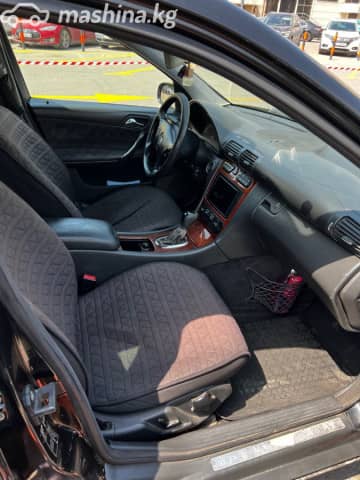 Mercedes-Benz C-Класс II (W203) 200 2.0 AT