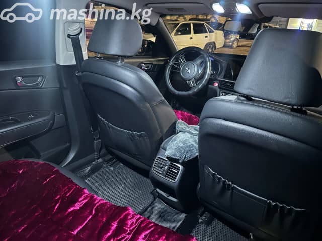 Kia K5 II 2.0 AT