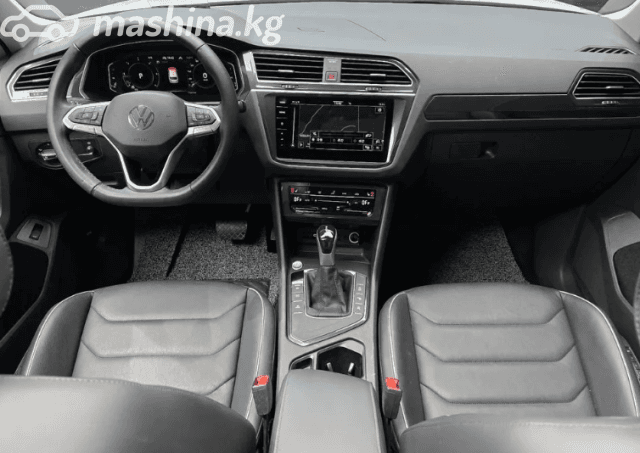 Volkswagen Tiguan II Рестайлинг 2.0d AMT 4WD