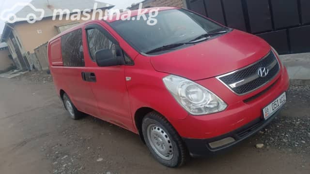 Hyundai Starex (H-1) II 2.5d MT