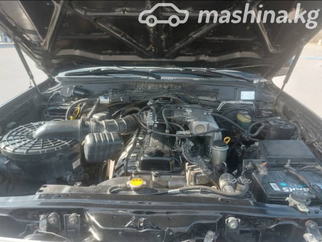 Toyota Land Cruiser 100 Series Рестайлинг 1 105 4.5 MT 4WD