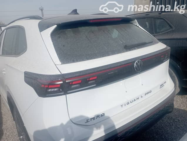 Volkswagen Tiguan III (China Market) 2.0 AMT 4WD