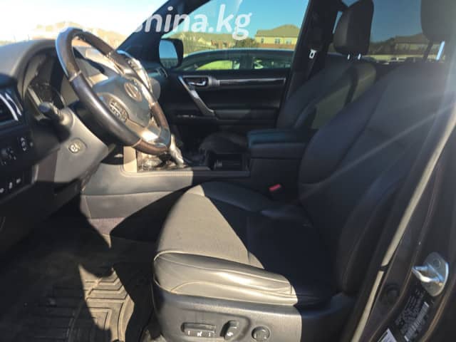 Lexus GX II Рестайлинг 2 460 4.6 AT 4WD