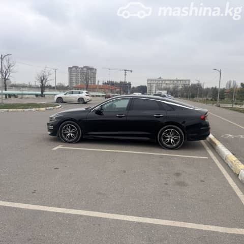 Kia K5 III 2.0 AT