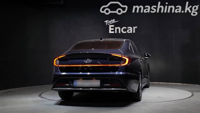 Hyundai Sonata VIII (DN8) 2.0hyb AT