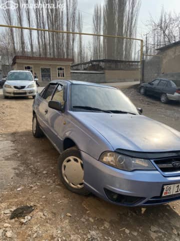 Daewoo Nexia I Рестайлинг 1.6 MT