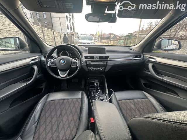 BMW X1 II (F48) Рестайлинг 20i xDrive 2.0 AT 4WD