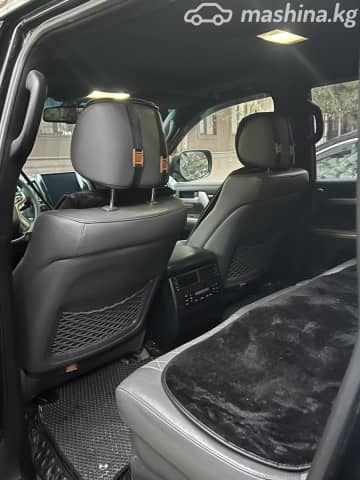 Toyota Land Cruiser 200 Series 4.5d AT 4WD