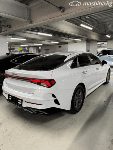 Kia K5 III LPi 2.0 AT