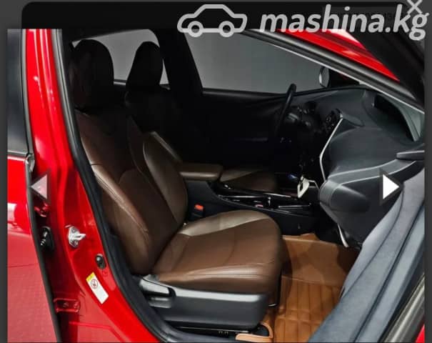 Toyota Prius IV (XW50) 1.8hyb AT