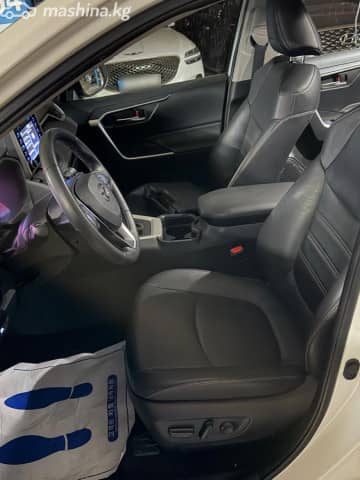 Toyota RAV4 V (XA50) 2.5 AT