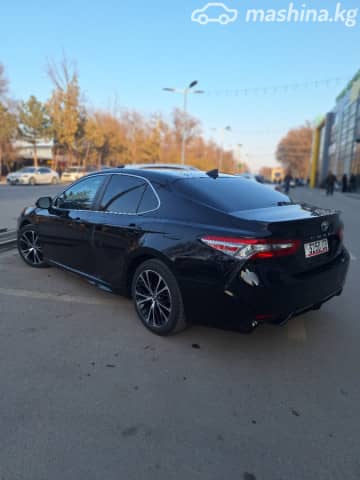 Toyota Camry VIII (XV70) 2.5 AT