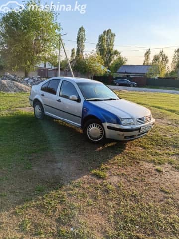 Volkswagen Bora 1.6 MT