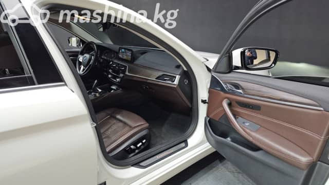 BMW 5 серии VII (G30/G31) 530i xDrive 2.0 AT 4WD