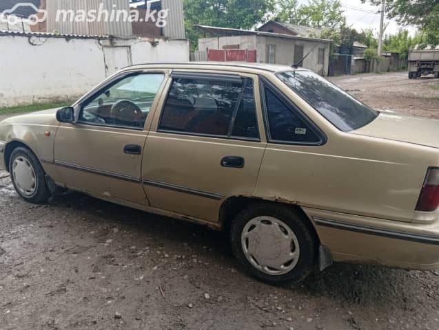 Daewoo Nexia I 1.5 MT