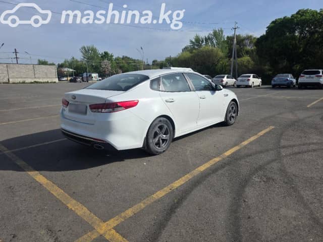 Kia K5 II 2.0 AT