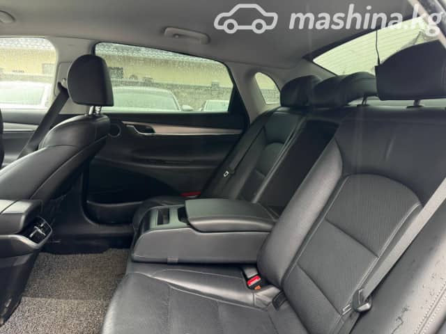 Hyundai Grandeur VI Рестайлинг 2.4hyb AT