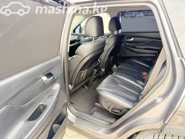 Hyundai Santa Fe IV 2.2d AT 4WD