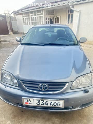 Toyota Avensis I Рестайлинг 1.6 MT