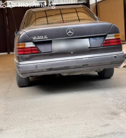 Mercedes-Benz E-Класс I (W124) 220 2.2 MT