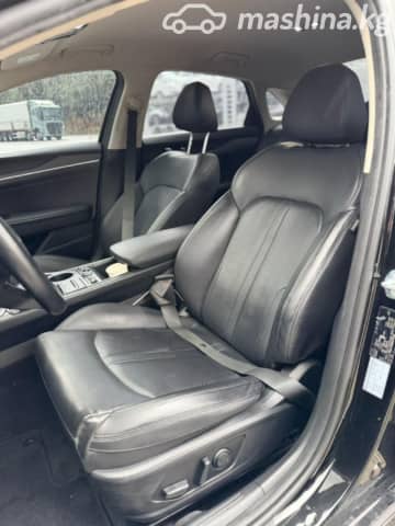 Kia K5 III LPi 2.0 AT