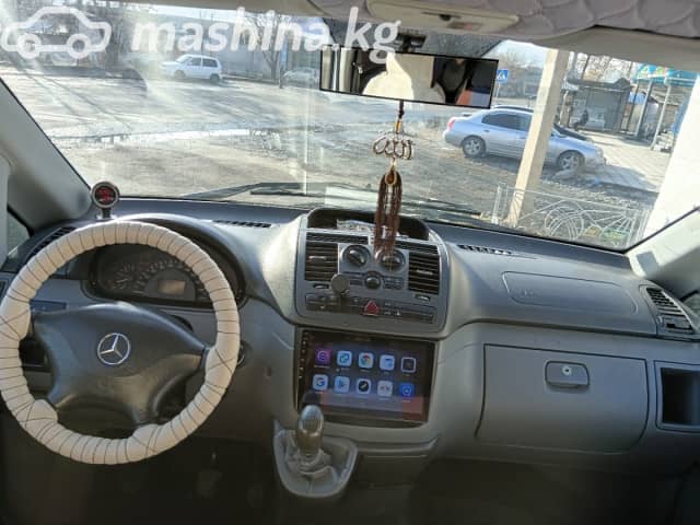 Mercedes-Benz Vito II (W639) 115 CDI L3 2.2d MT