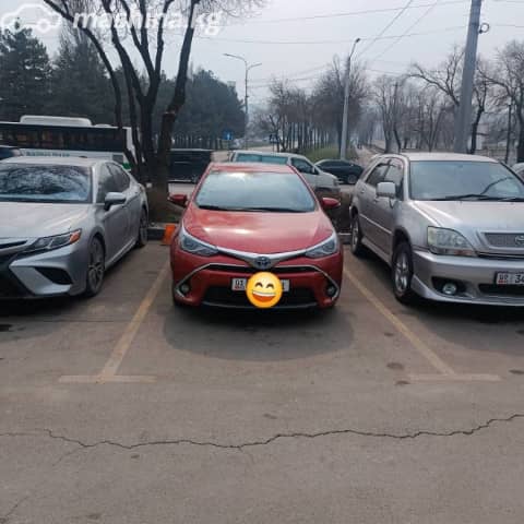 Toyota Corolla XI (E160, E170, E180) Рестайлинг 1 1.8hyb CVT