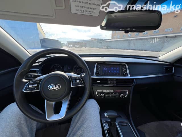 Kia K5 II 2.0 AT