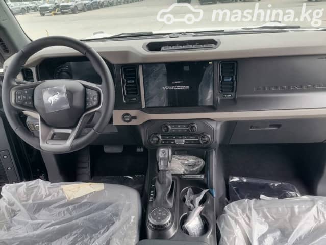 Ford Bronco VI 2.7 AT 4WD