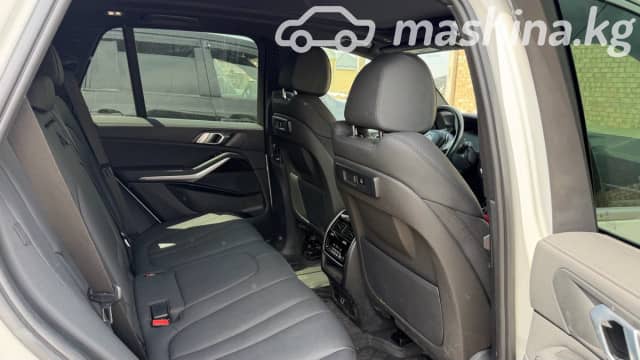 BMW X5 IV (G05/G18) 40i 3.0 AT 4WD
